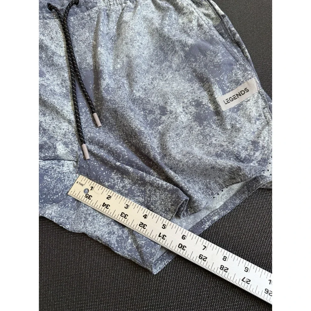 Legends Men's Workout Luka Shorts Lined Gray Camo Size L 5in Inseam